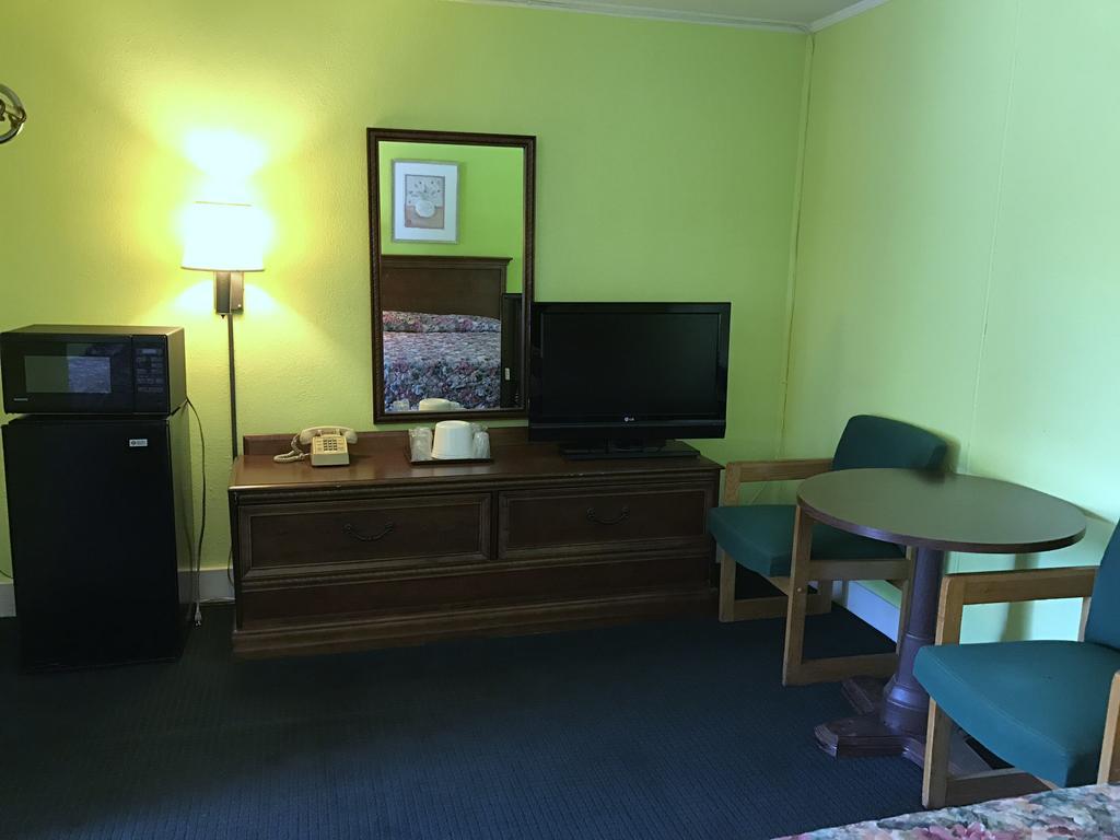 Economy Inn ダンビル エクステリア 写真
